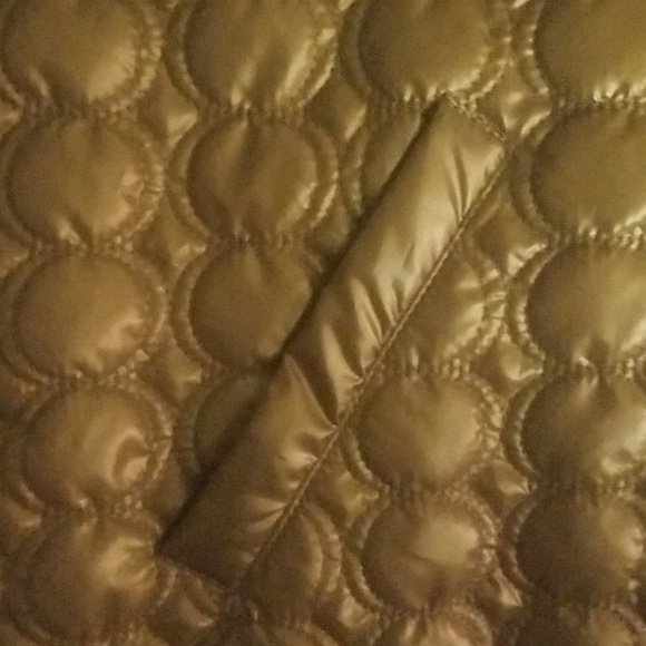 Puffer vest with faux fur colar - Picture 4 of 5